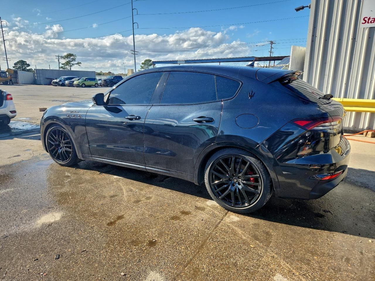 2022 Maserati Levante Modena - Image 2