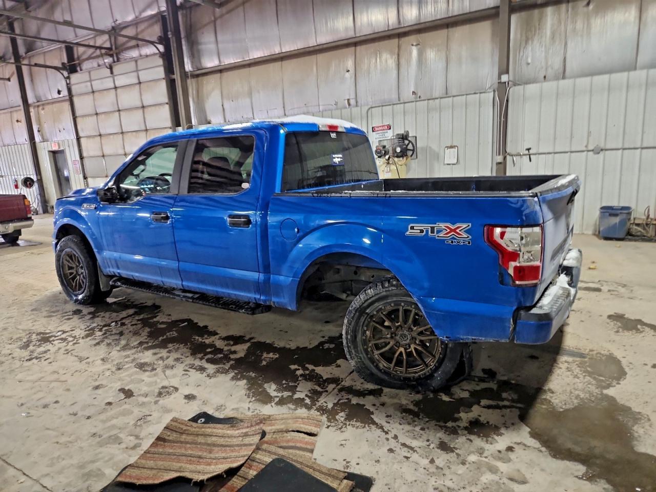2019 Ford F150 Supercrew - Фото 2