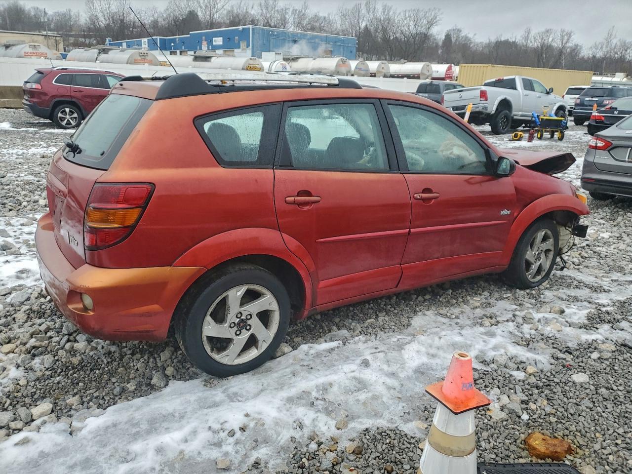 2003 Pontiac Vibe - Фото 3