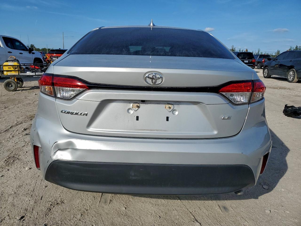 2024 Toyota Corolla Le - Image 6