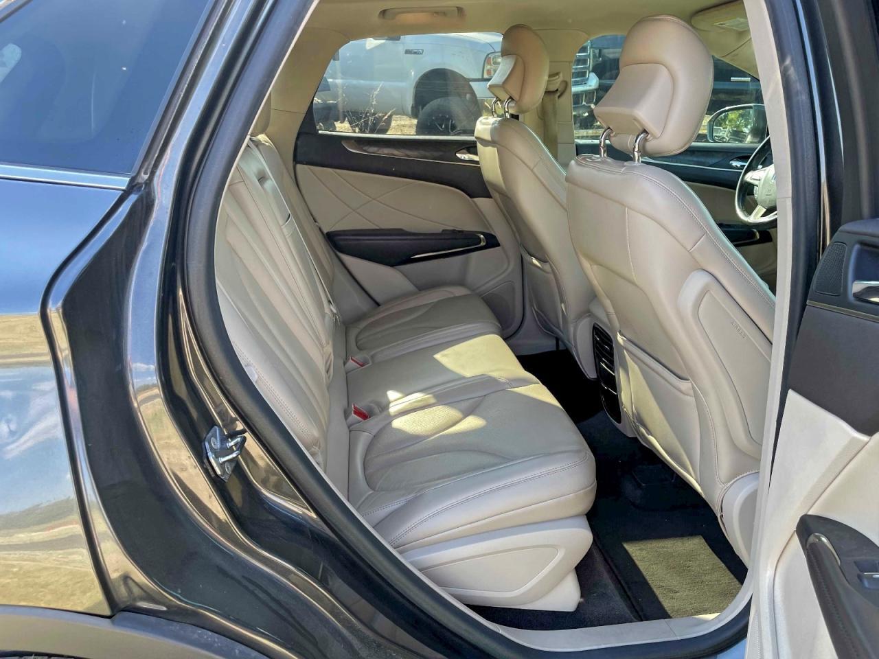 2017 Lincoln Mkc Reserve - Image 6