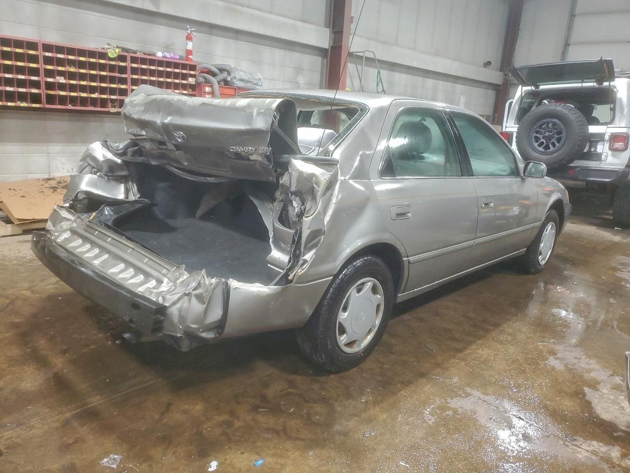 1998 Toyota Camry Ce - Image 3