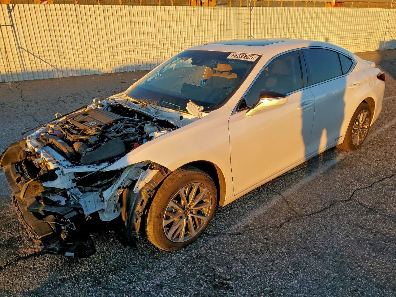 2022 Lexus Es 300H Base