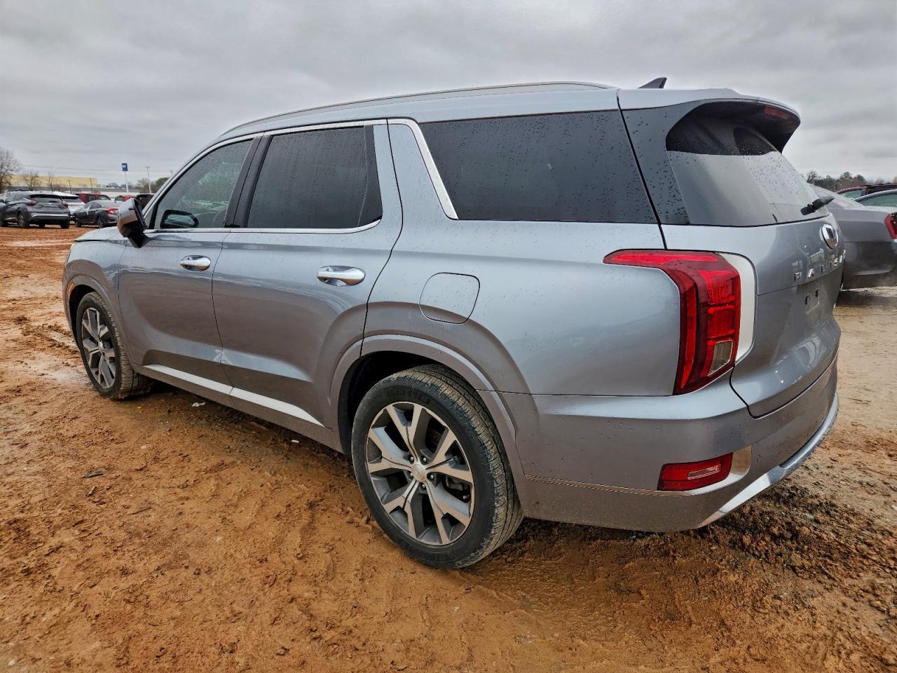 2020 Hyundai Palisade Limited - Image 2