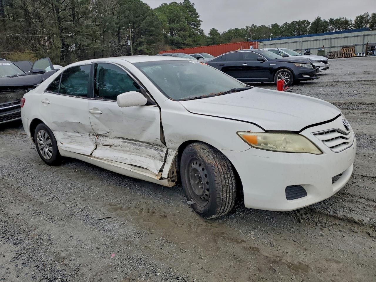 2011 Toyota Camry Base - Image 4