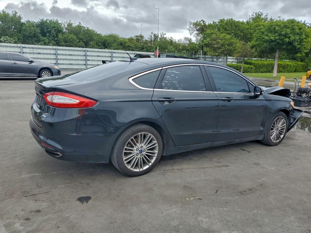 2015 Ford Fusion Se - Image 5