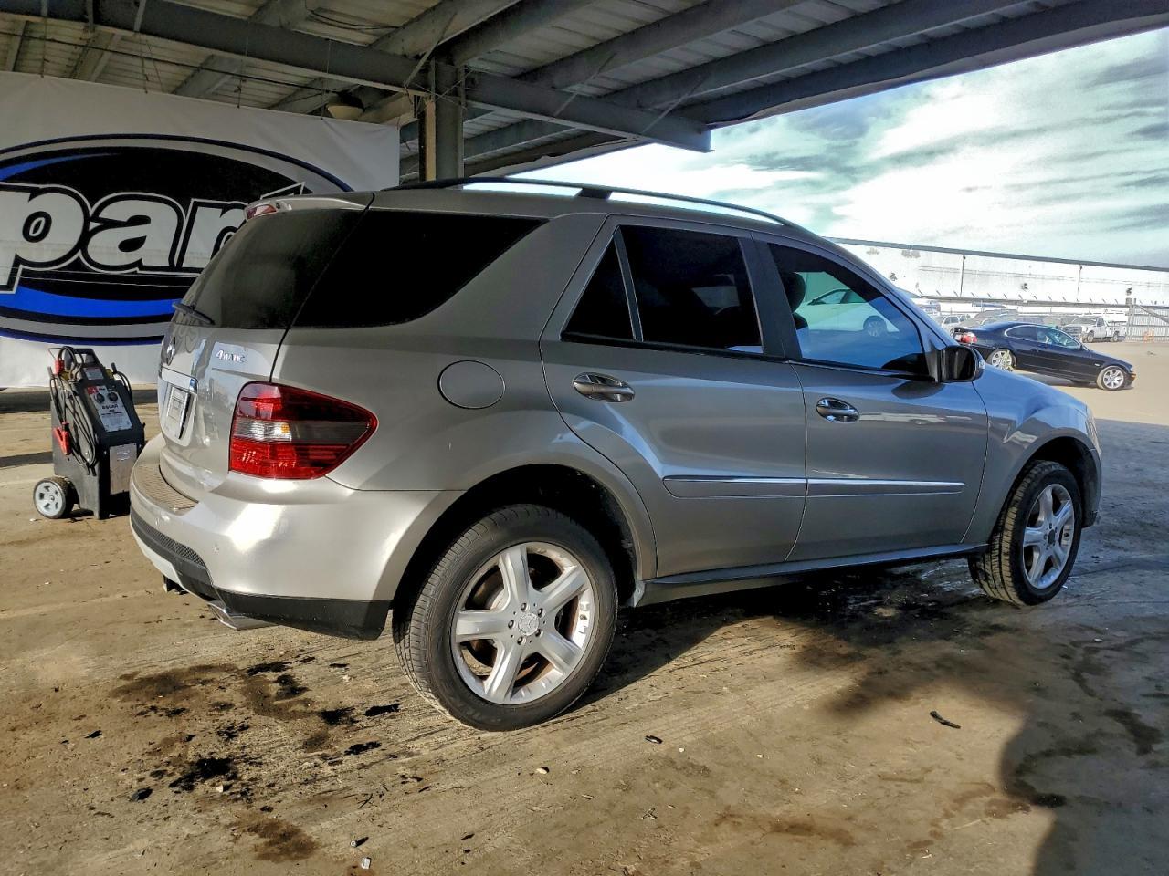 2008 Mercedes-Benz Ml 350 - Image 3