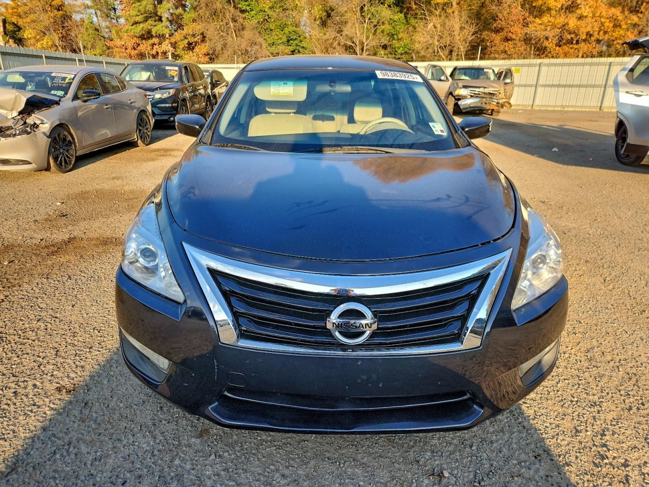 2015 Nissan Altima 2.5 - Image 5