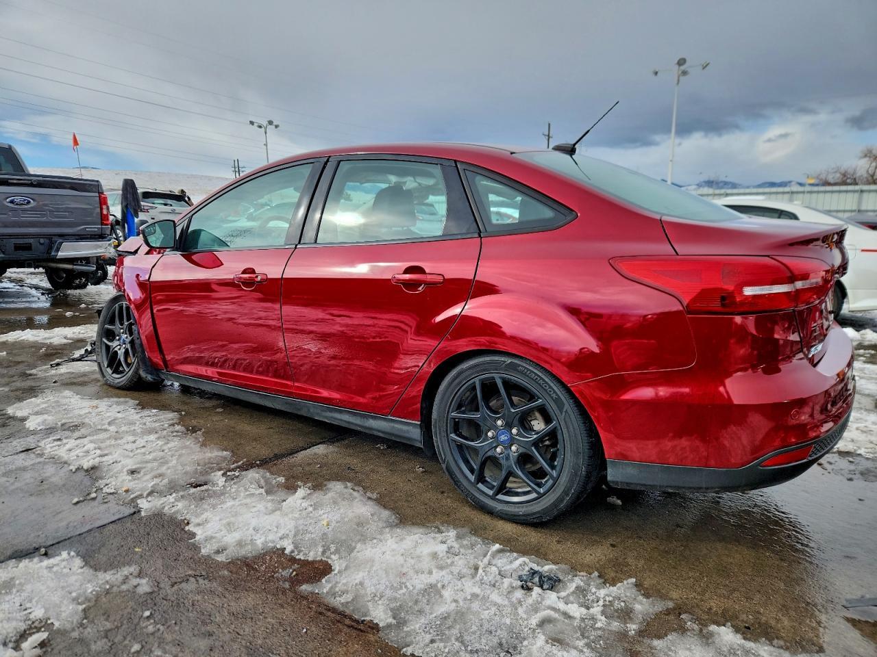 2016 Ford Focus Se - Фото 2