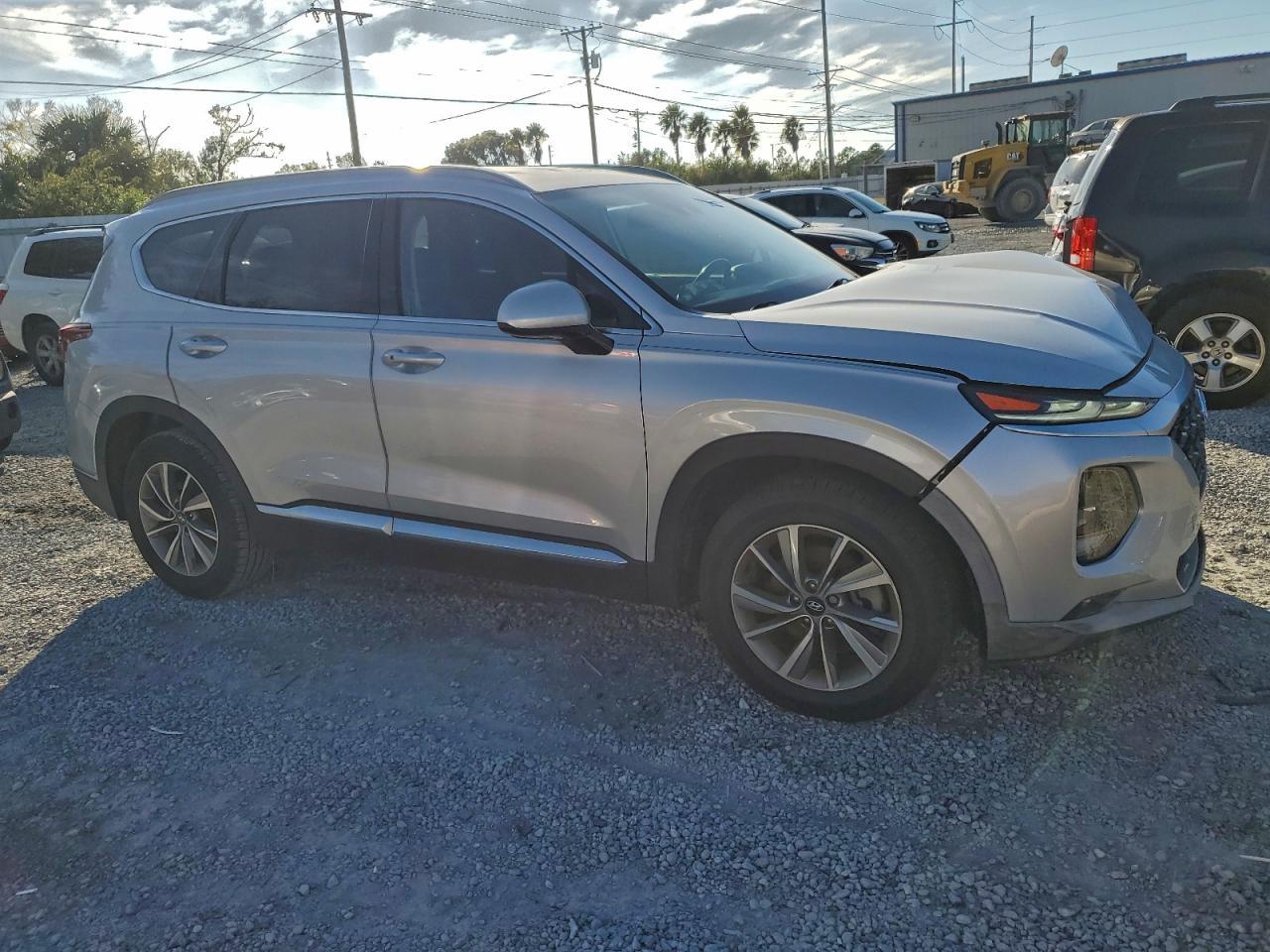 2020 Hyundai Santa Fe Sel - Image 4