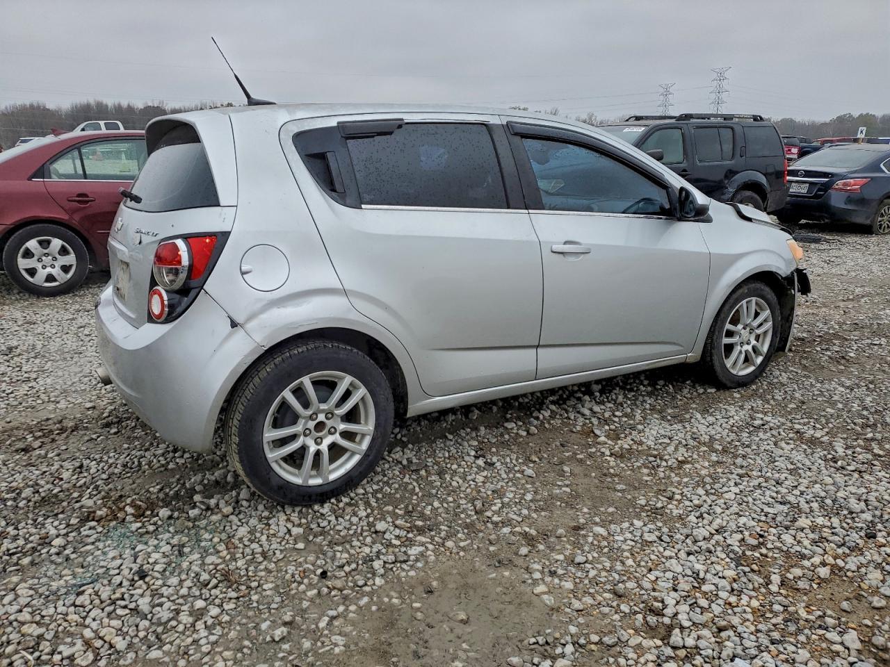 2012 Chevrolet Sonic Lt - Image 3