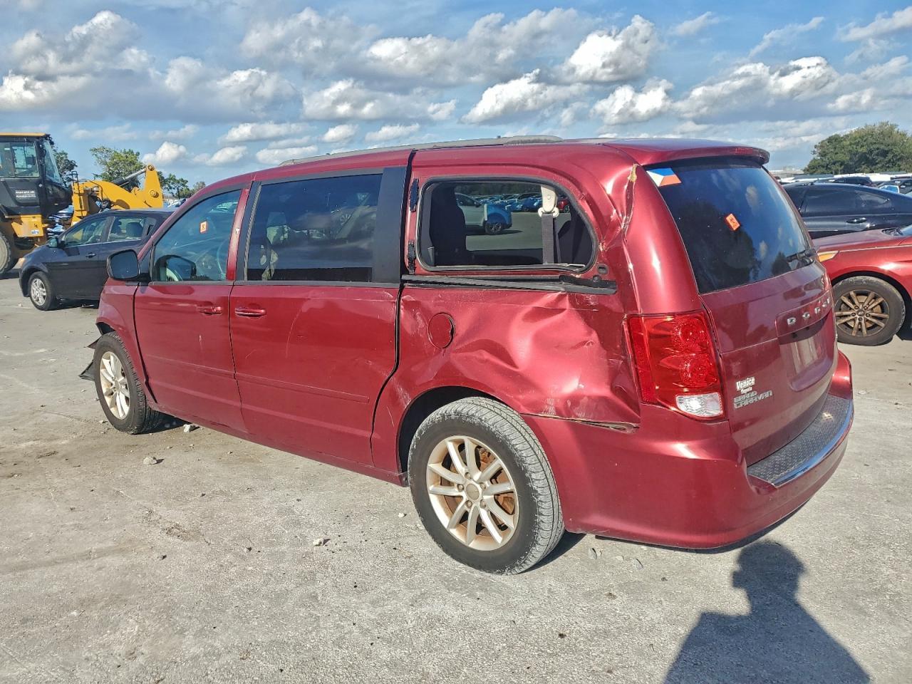 2016 Dodge Grand Caravan Sxt - Фото 2