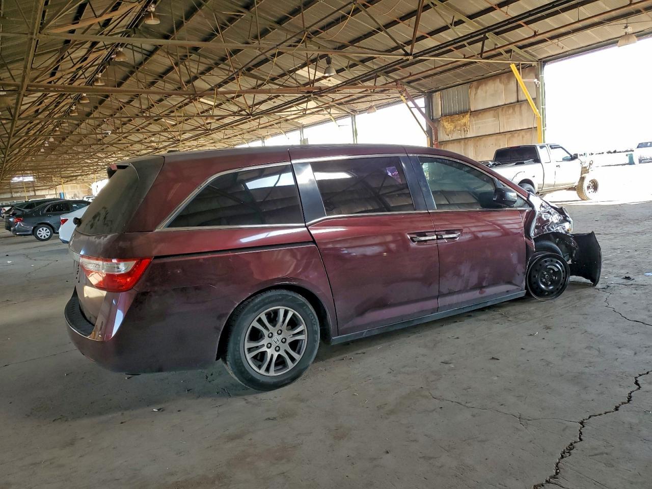 2012 Honda Odyssey Exl - Image 3
