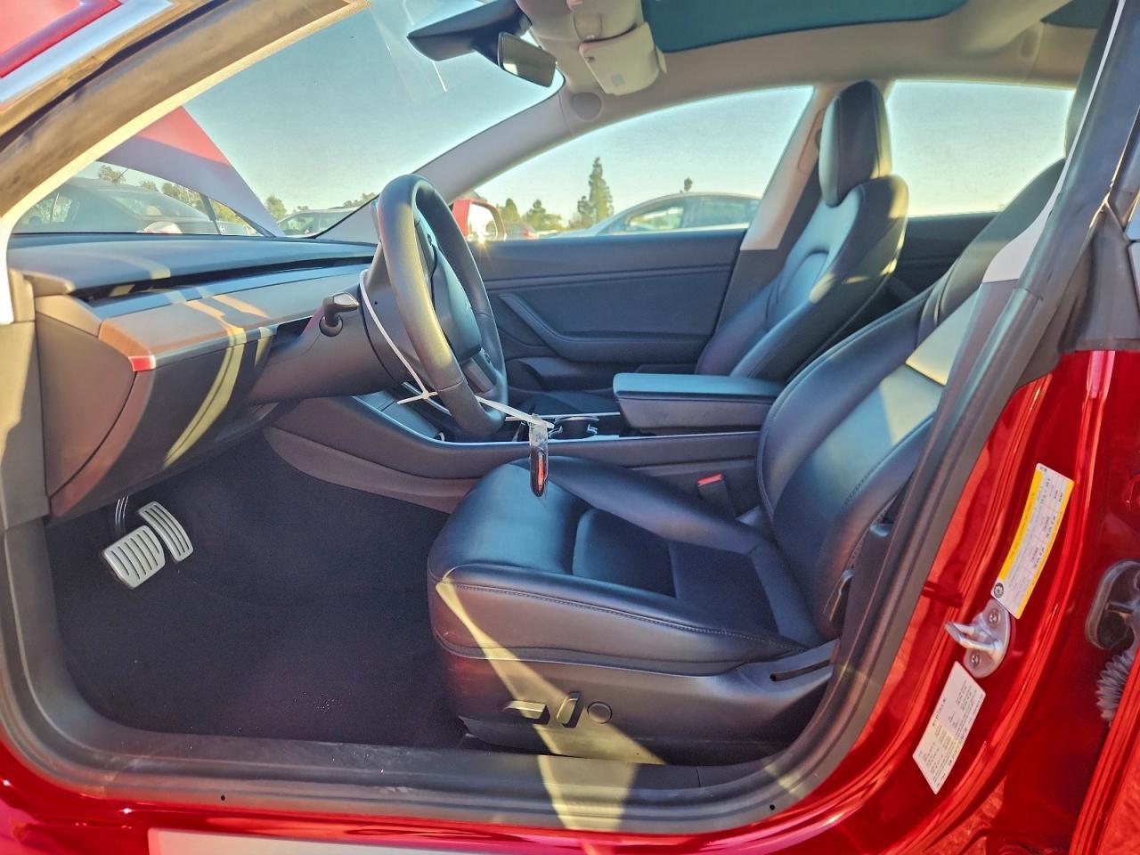2020 Tesla Model 3 - Image 7