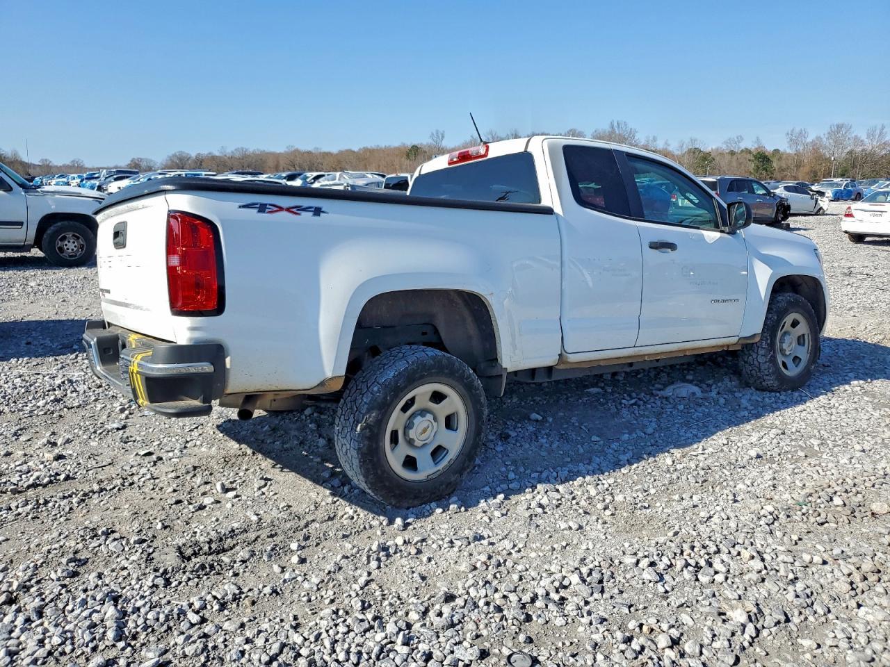 2022 Chevrolet Colorado - Фото 3