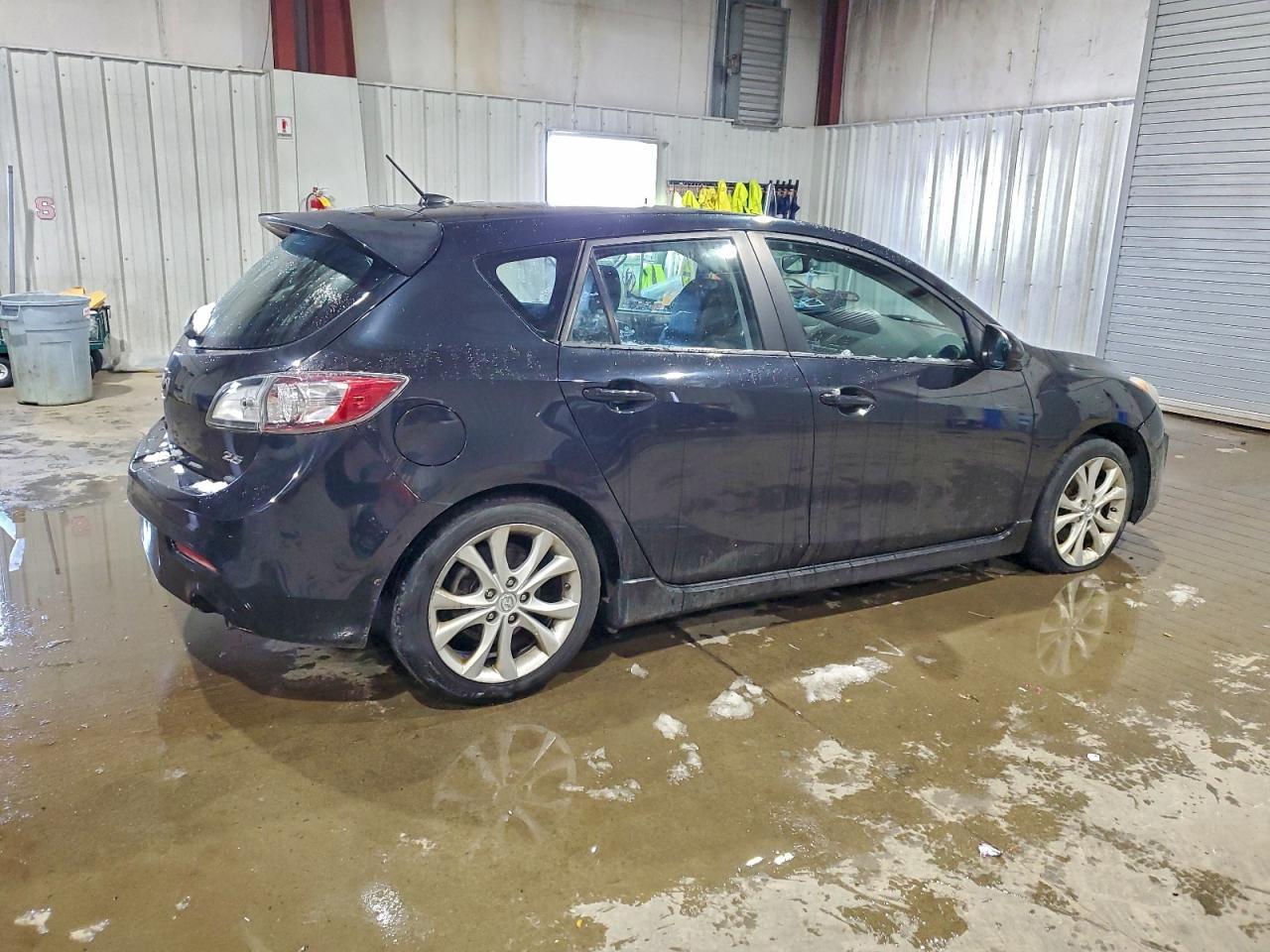 2011 Mazda 3 S - Фото 3