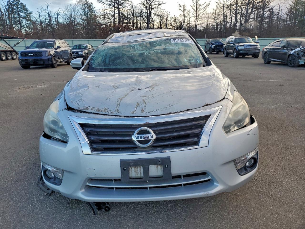 2015 Nissan Altima 2.5 - Image 5