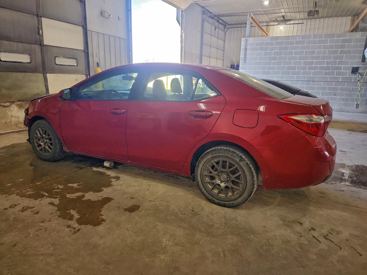 2016 Toyota Corolla L - Фото 2