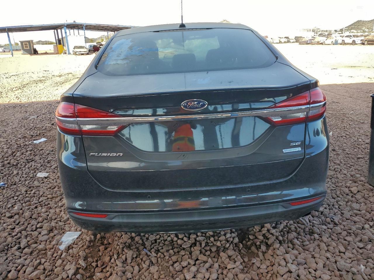 2017 Ford Fusion Se - Фото 6