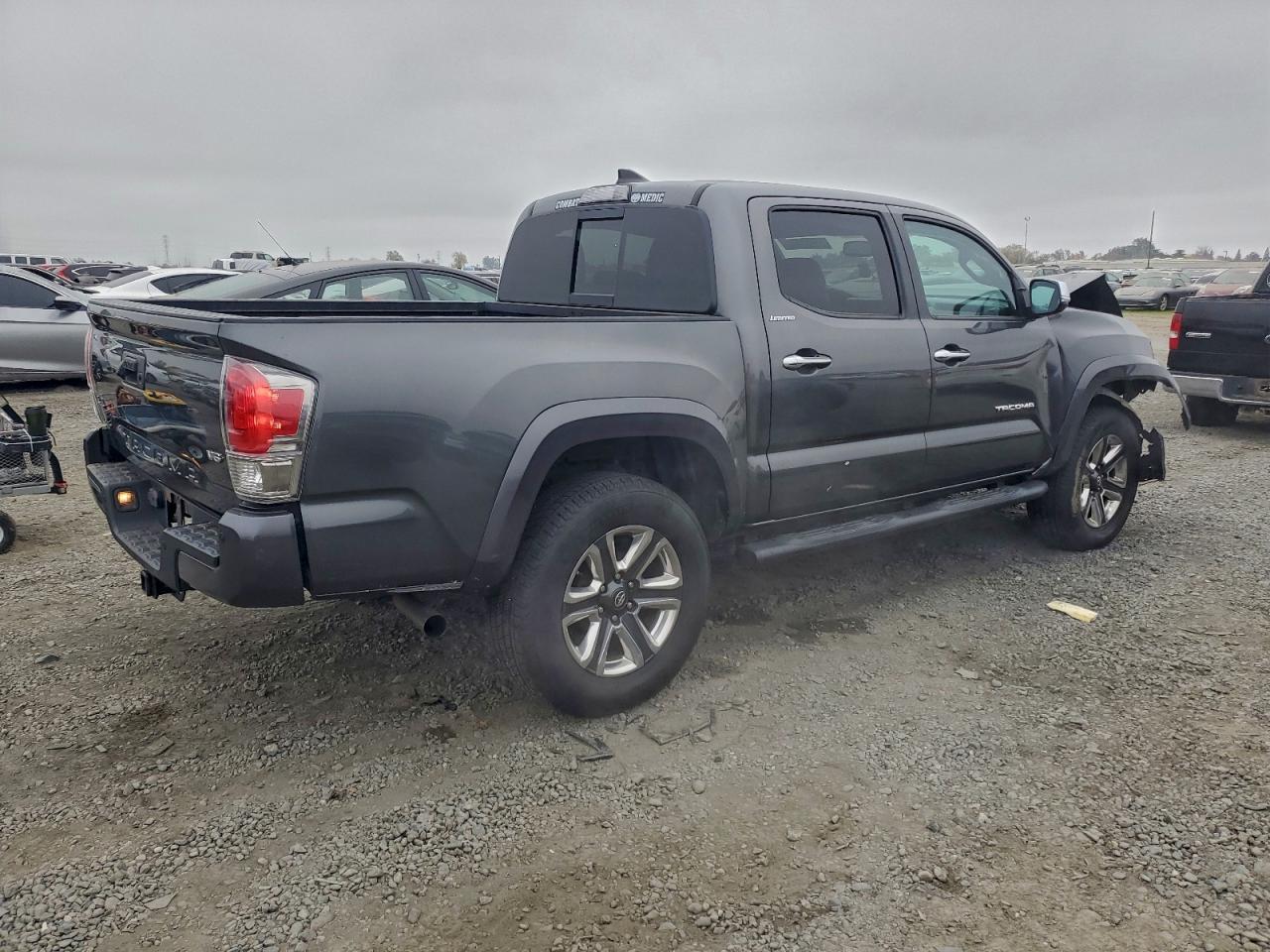 2019 Toyota Tacoma Double Cab - Фото 3