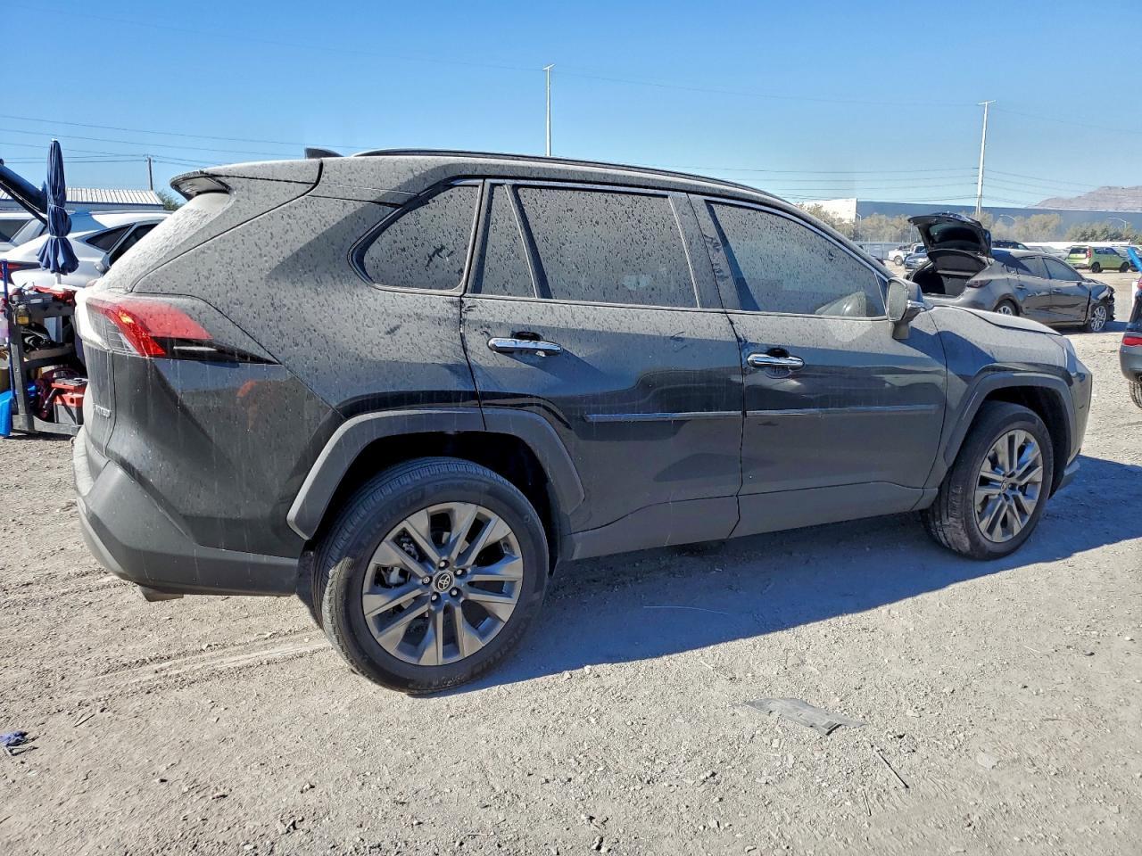 2025 Toyota Rav4 Limited - Фото 3