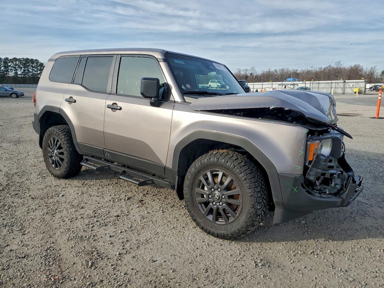 2025 Toyota Land Cruiser Base - Фото 4