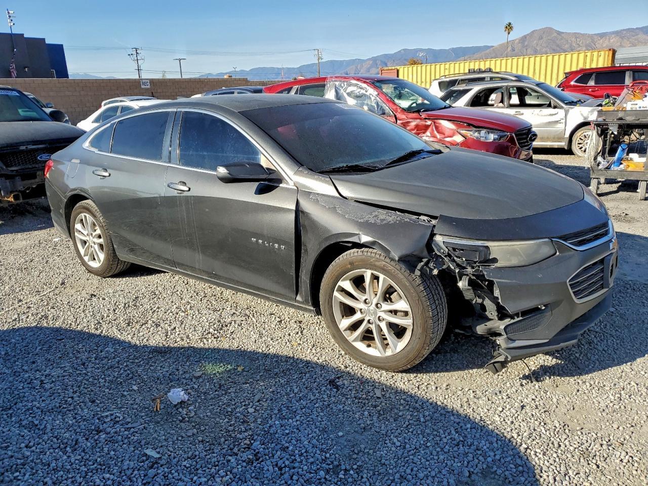 2018 Chevrolet Malibu Lt - Image 4