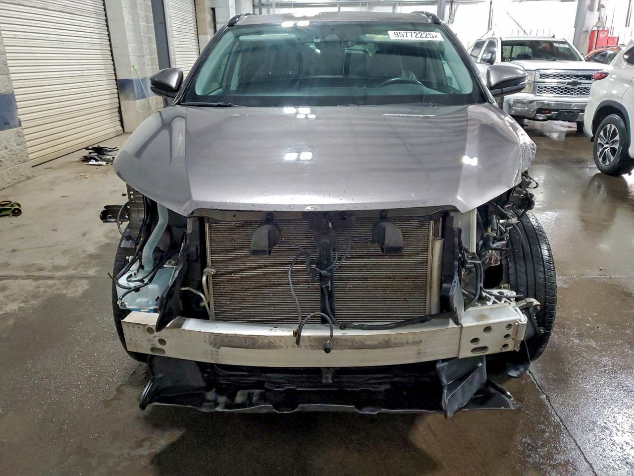 2019 Toyota Highlander Se - Фото 5