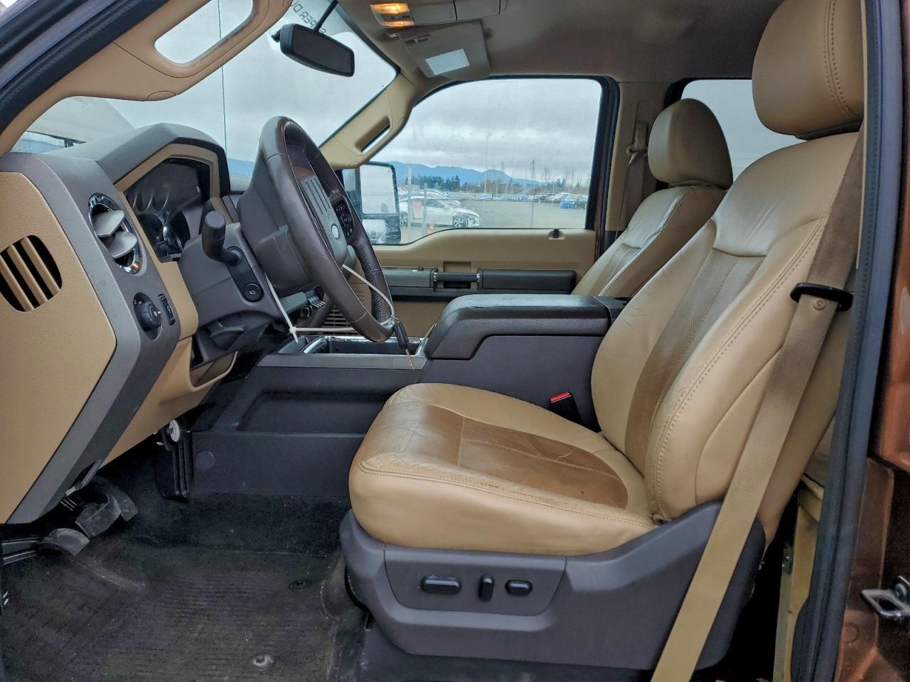 2011 Ford F250 Super Duty - Image 7