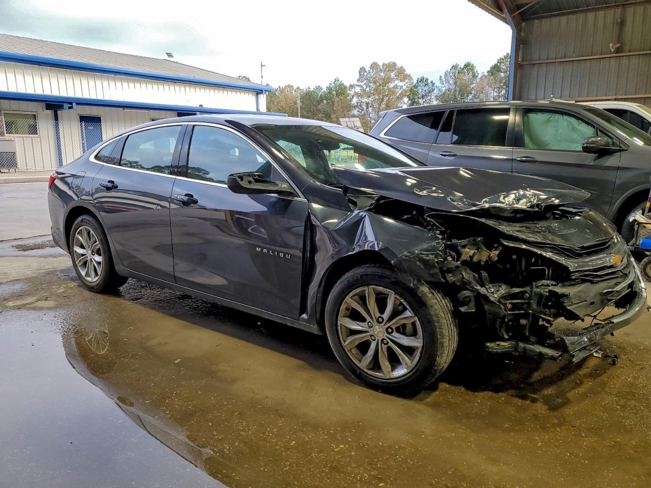 2023 Chevrolet Malibu Lt - Image 4