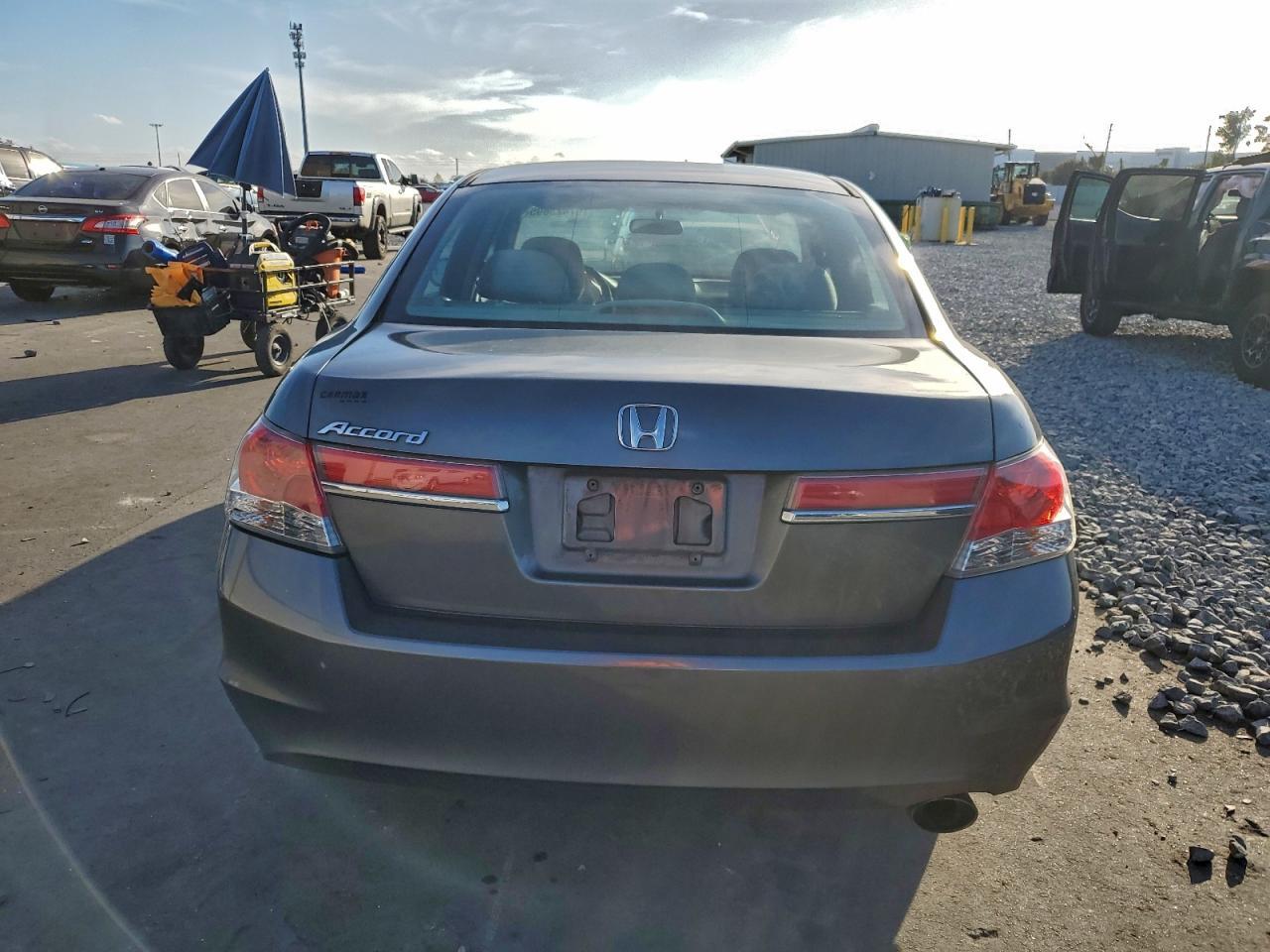 2012 Honda Accord Lx - Фото 6