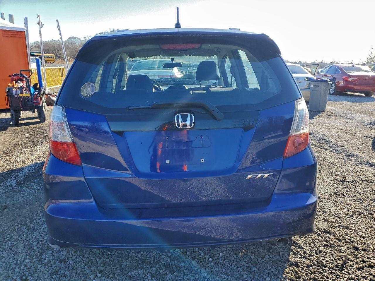 2011 Honda Fit Sport - Фото 6