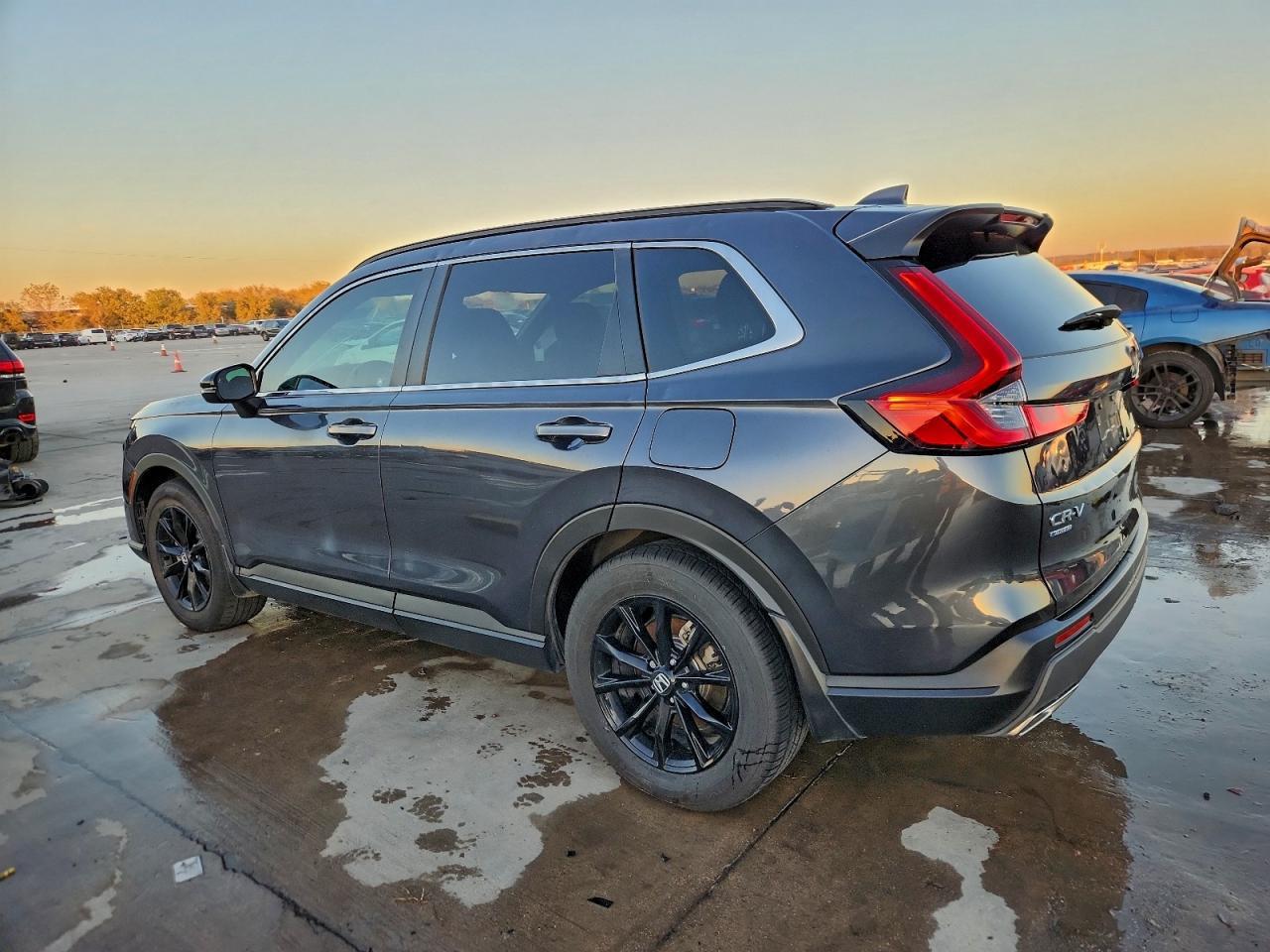 2025 Honda Cr-V Sport - Фото 2