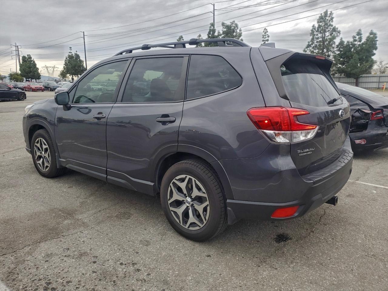2023 Subaru Forester Premium - Фото 2