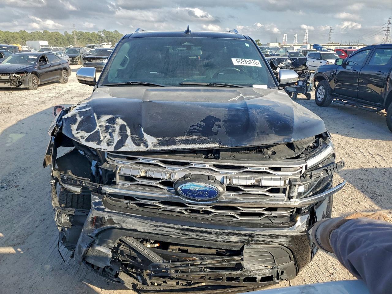 2022 Ford Expedition Max Platinum - Фото 5