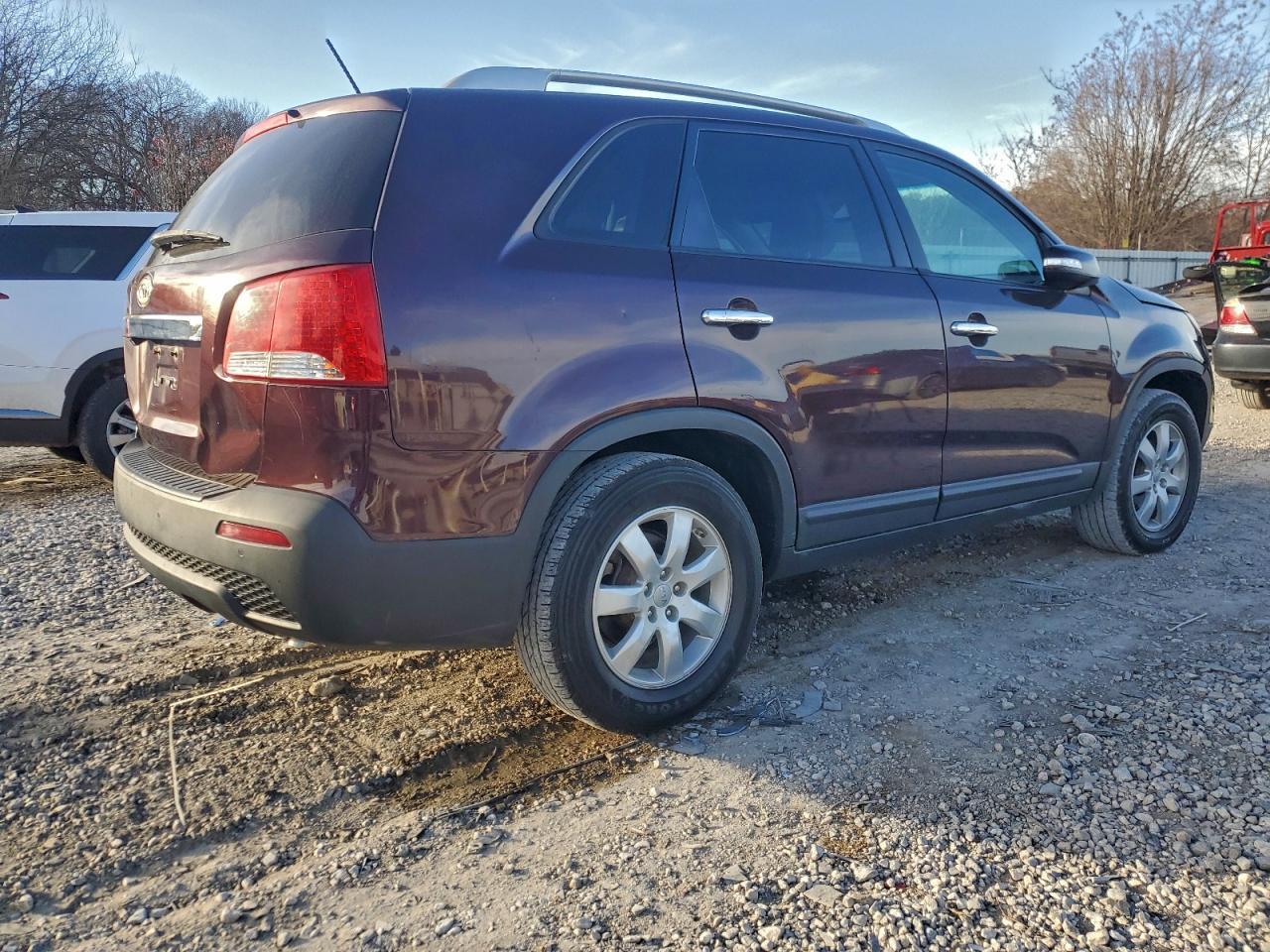 2012 Kia Sorento Base - Image 3