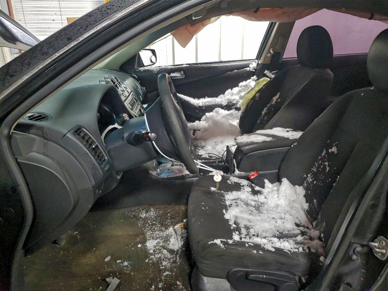 2012 Nissan Altima Base - Image 7