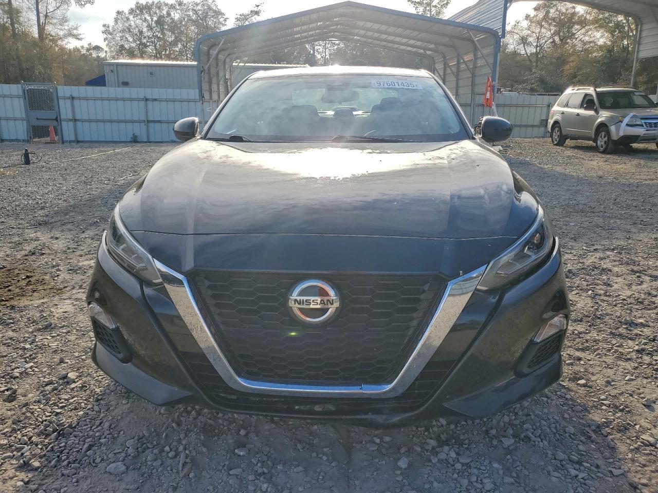 2021 Nissan Altima Sv - Image 5