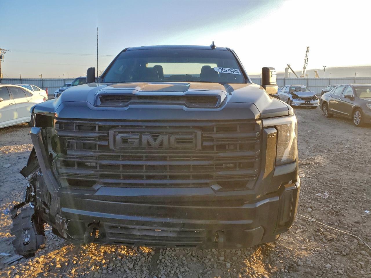 2024 GMC Sierra K3500 Slt - Image 5