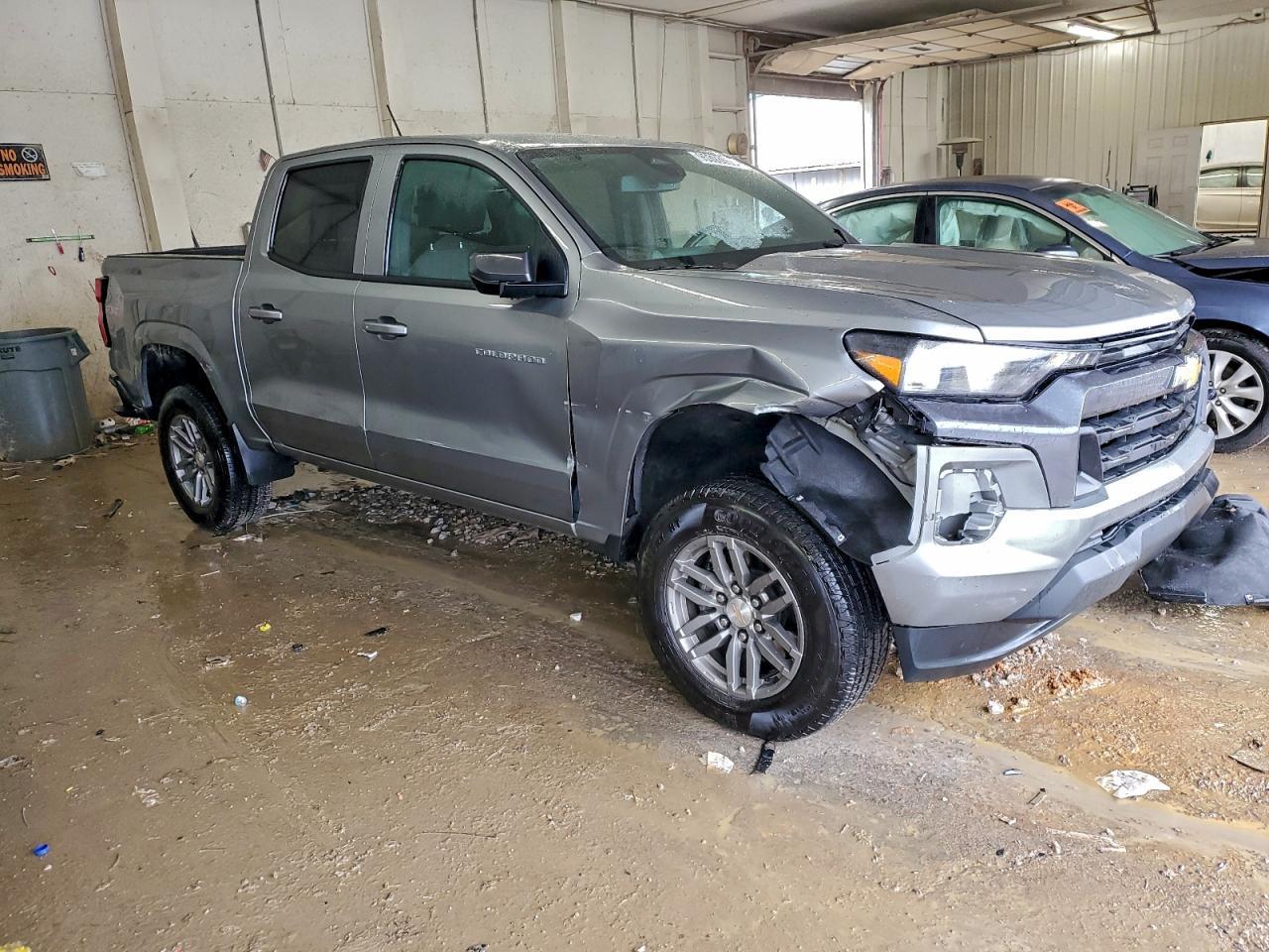 2025 Chevrolet Colorado Lt - Image 4