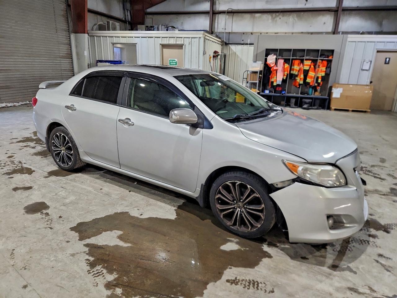 2009 Toyota Corolla Le - Image 4