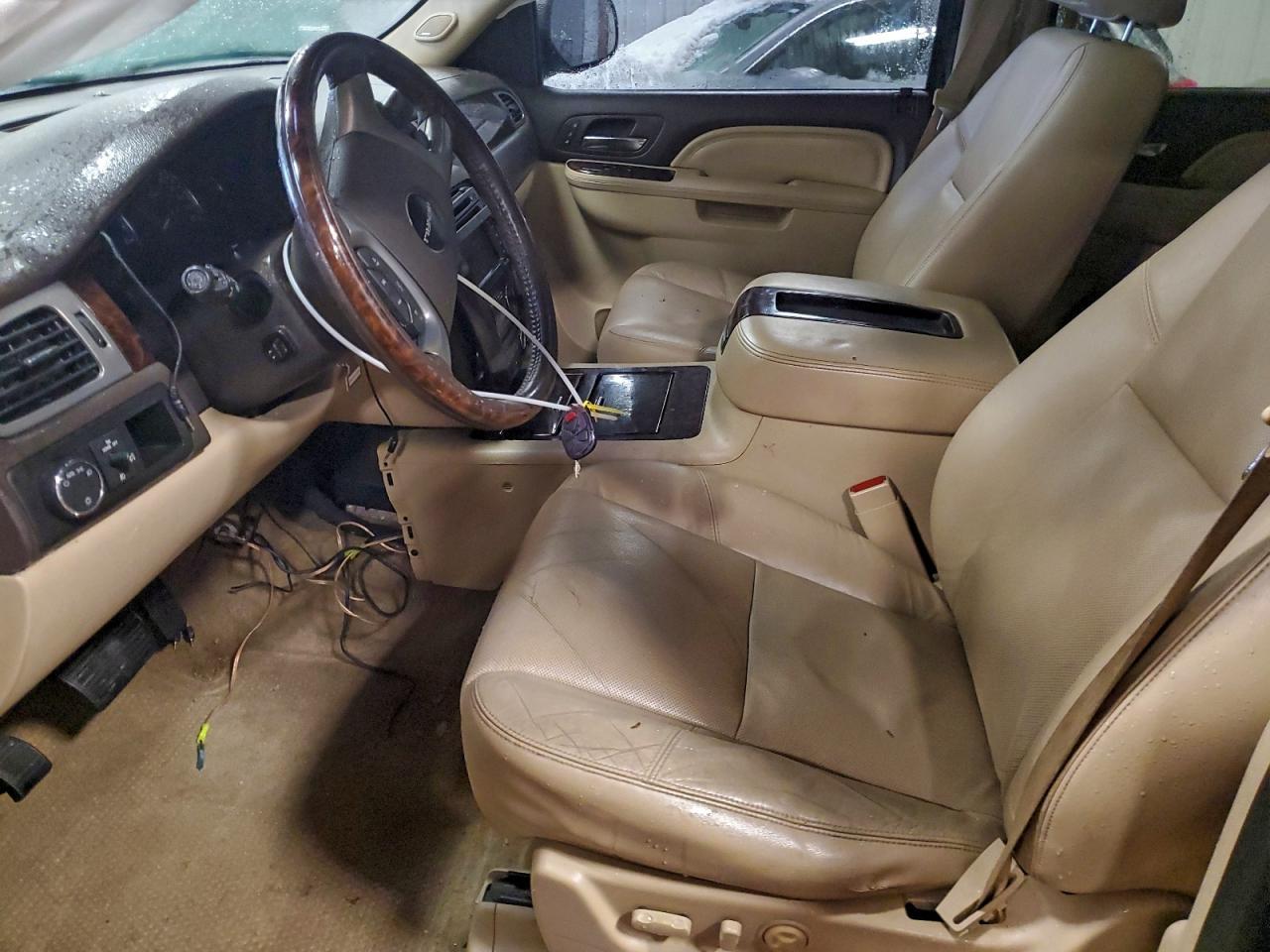 2011 GMC Yukon Denali - Фото 7