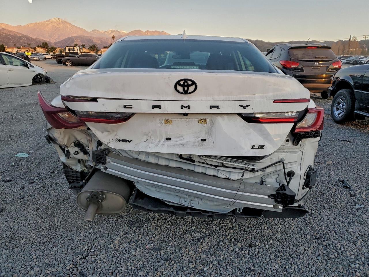 2025 Toyota Camry Xse - Фото 6