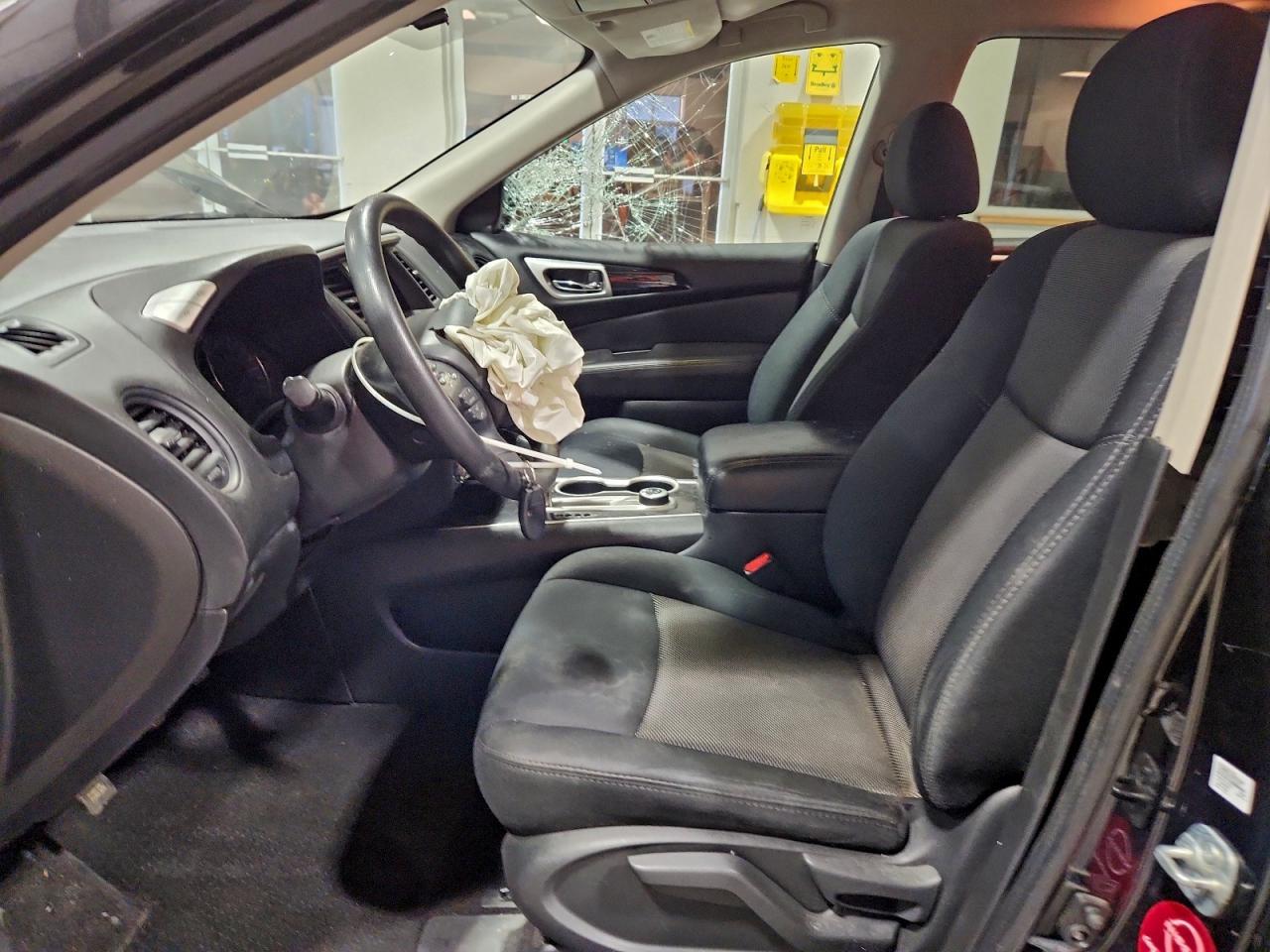 2019 Nissan Pathfinder S - Фото 7