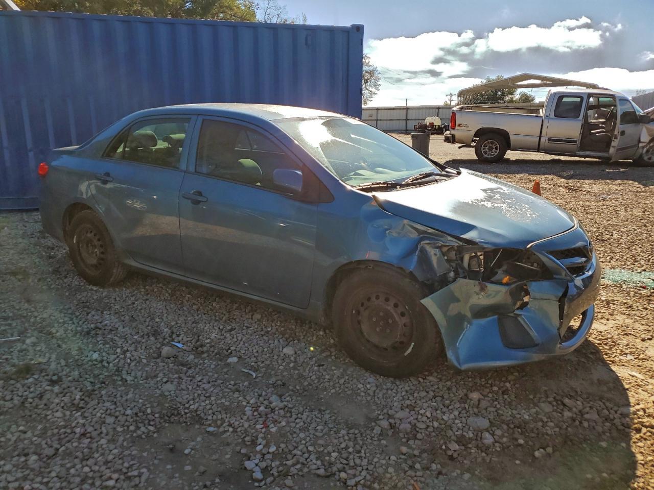 2013 Toyota Corolla Base - Фото 4