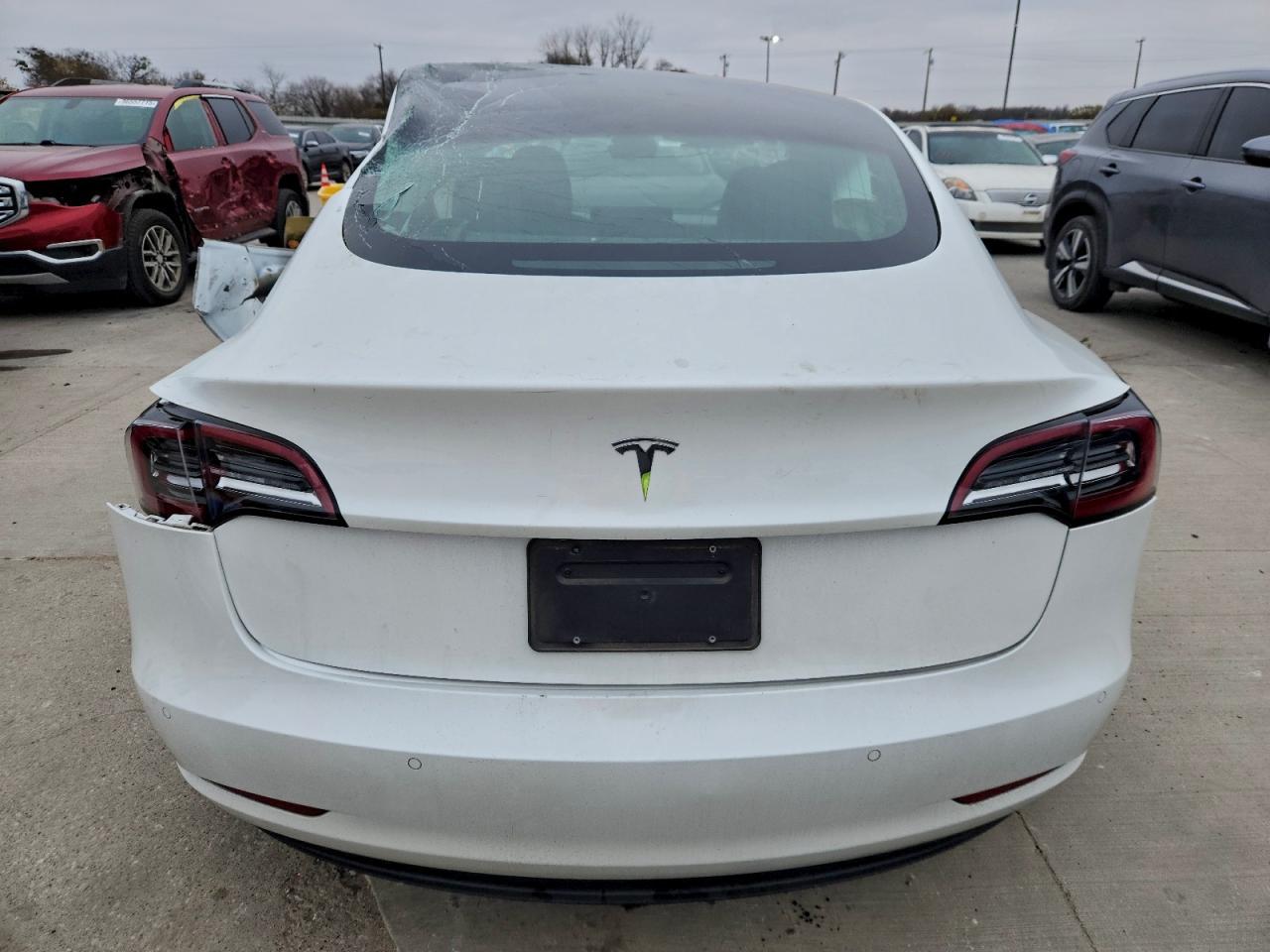 2020 Tesla Model 3 - Image 6
