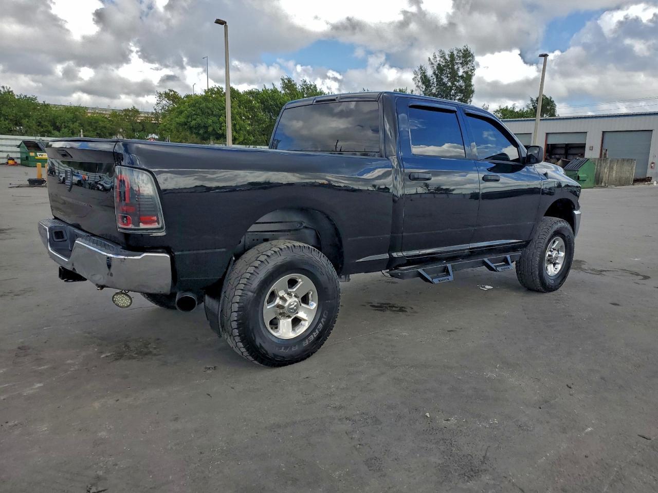 2018 Ram 2500 St - Фото 3