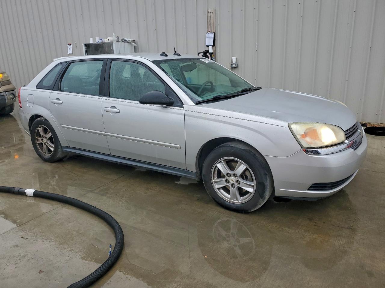 2005 Chevrolet Malibu Maxx Ls - Image 4