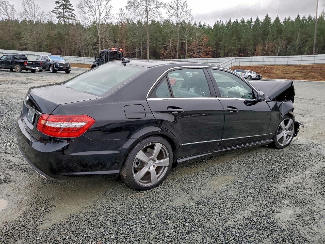 2011 Mercedes-Benz E 350 - Image 3