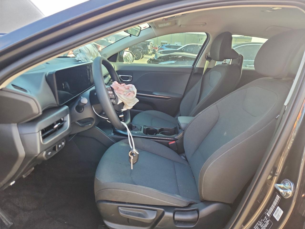 2025 Kia K4 Lx - Фото 7